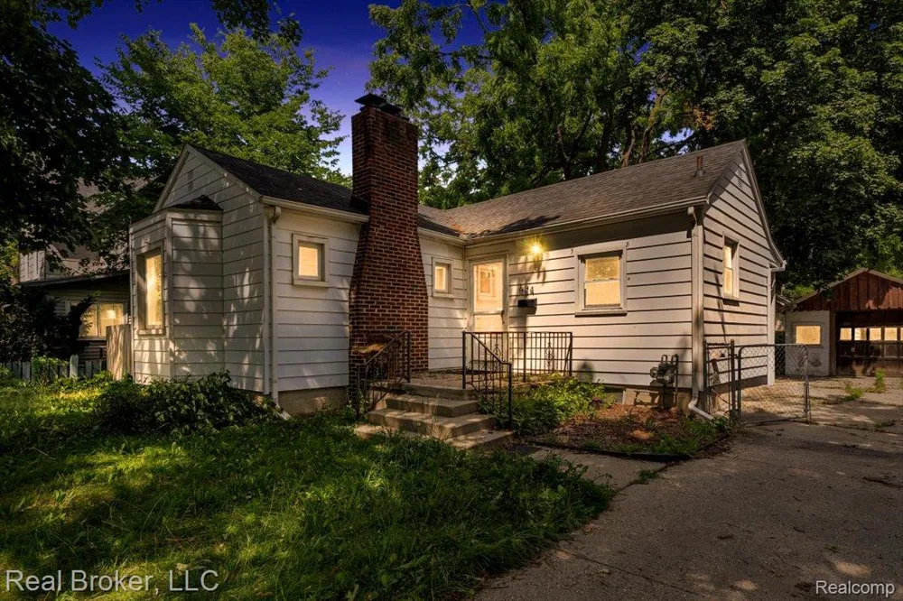 624 Prospect Road Ypsilanti City, MI 48198