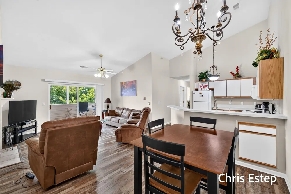 5877 Crosswinds Drive #31 Norton Shores City, MI 49444