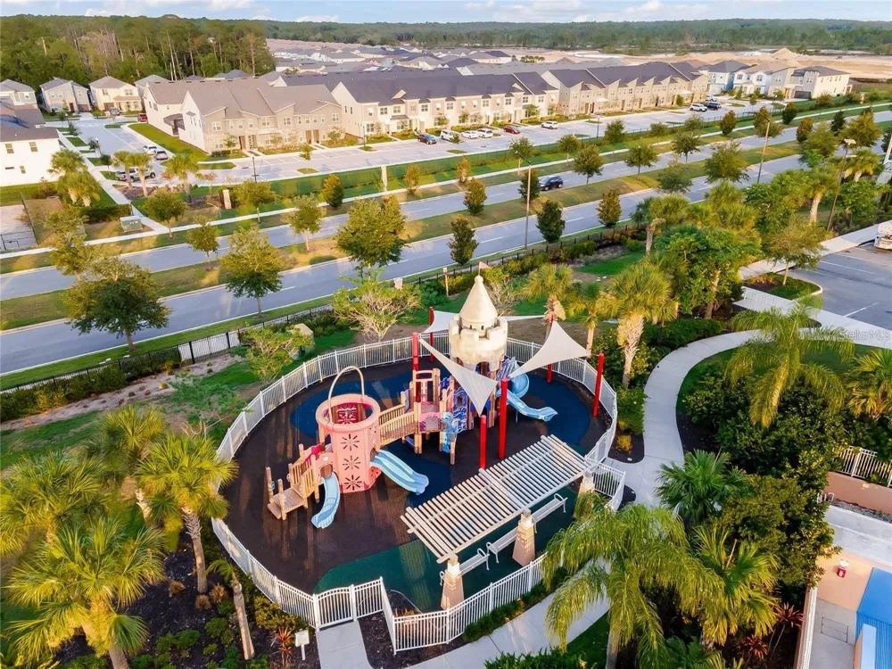 9083 SUNSHINE RIDGE LOOP Kissimmee, FL 34747