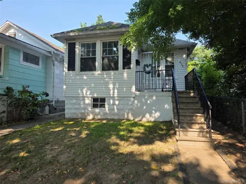 416 Minnieford Avenue