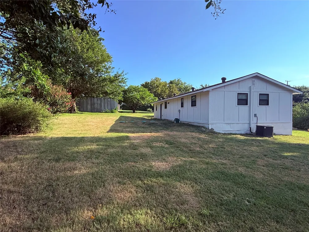 37 Almond Drive Pottsboro, TX 75076