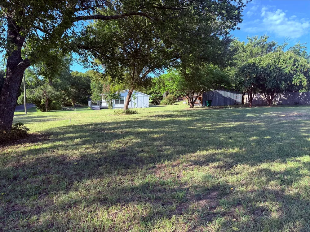 37 Almond Drive Pottsboro, TX 75076