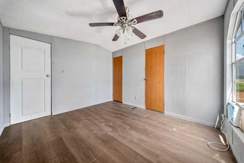 345 Road 591524 Cleveland, TX 77327