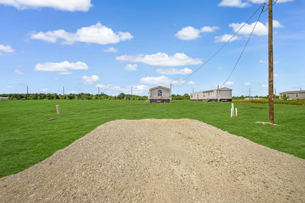 345 Road 591524 Cleveland, TX 77327