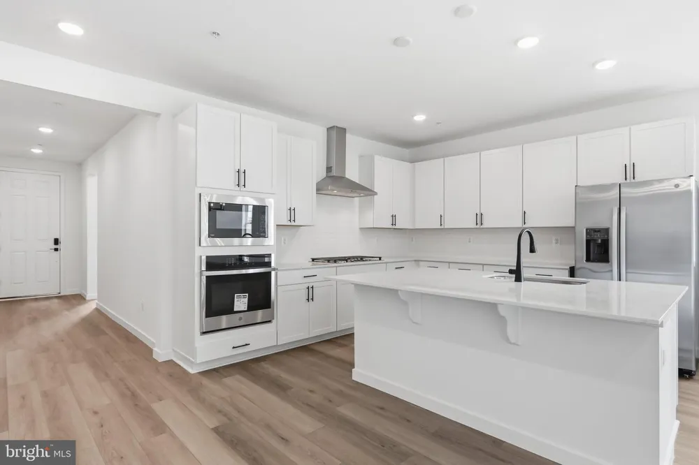 19004 AMESBURY ROAD Hagerstown, MD 21742