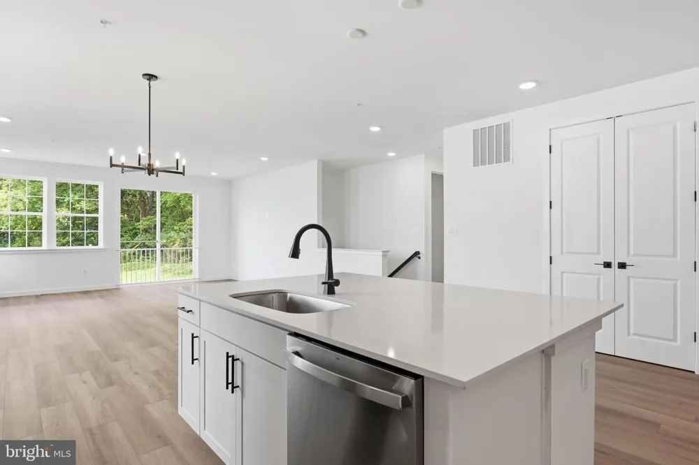 19004 AMESBURY ROAD Hagerstown, MD 21742