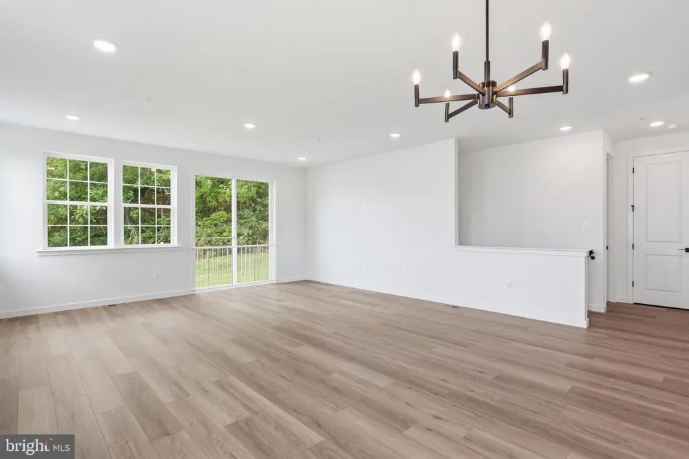 19004 AMESBURY ROAD Hagerstown, MD 21742