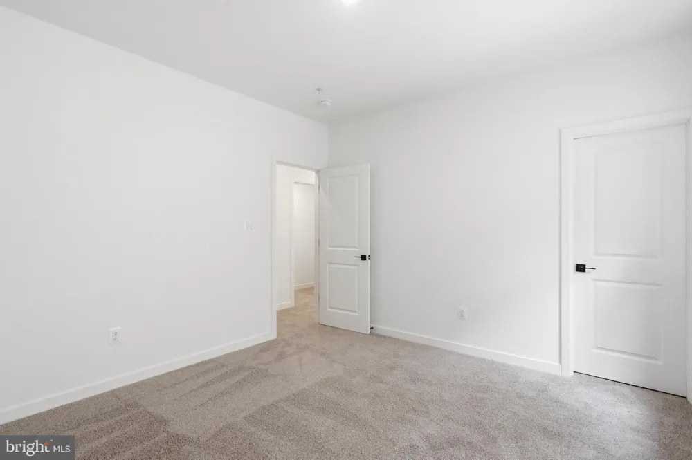 19004 AMESBURY ROAD Hagerstown, MD 21742