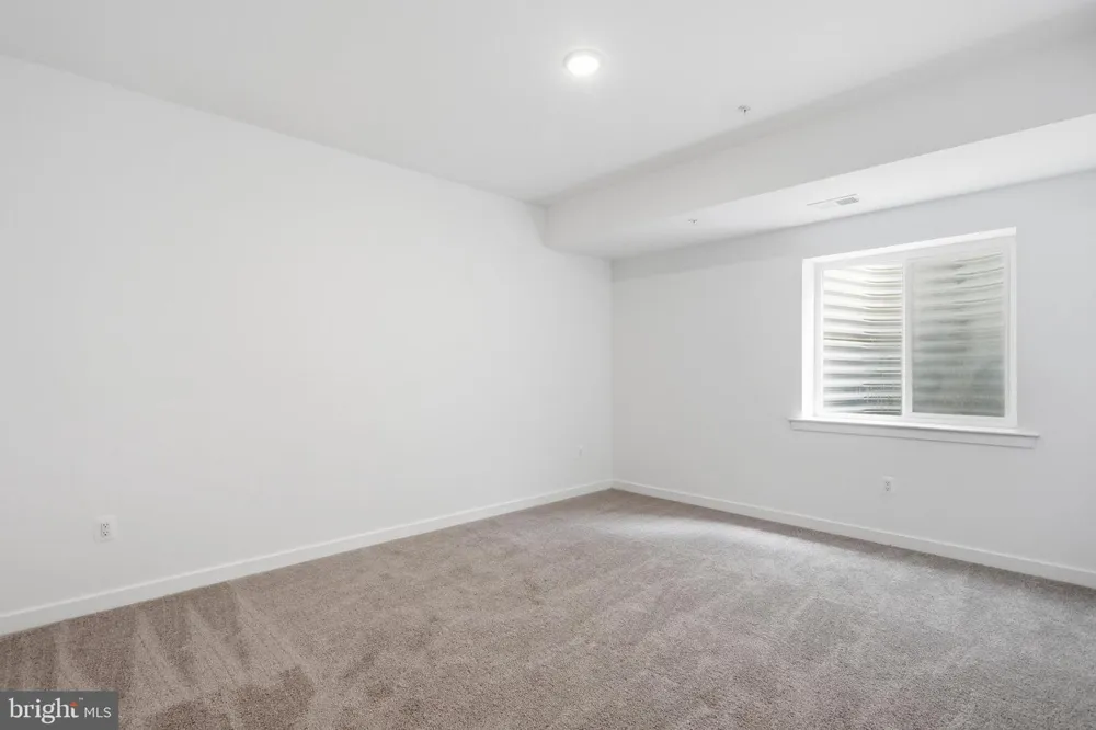 19004 AMESBURY ROAD Hagerstown, MD 21742