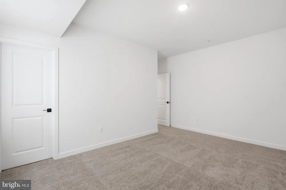 19004 AMESBURY ROAD Hagerstown, MD 21742