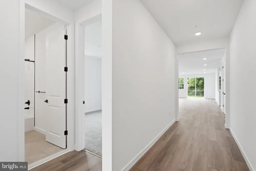 19004 AMESBURY ROAD Hagerstown, MD 21742