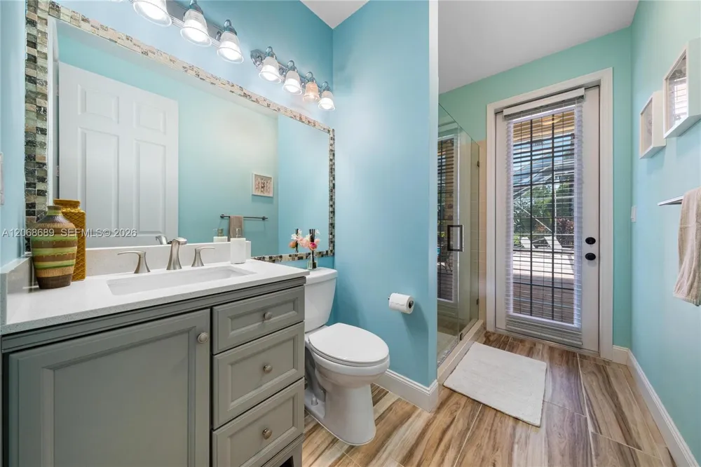10660 SW 44th Ct Davie, FL 33328