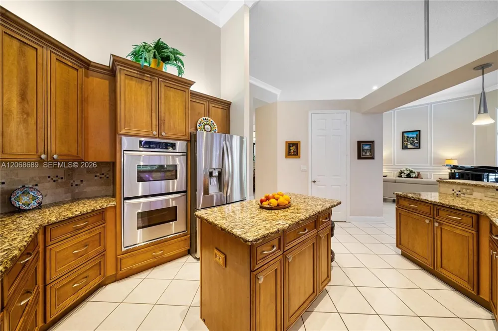10660 SW 44th Ct Davie, FL 33328