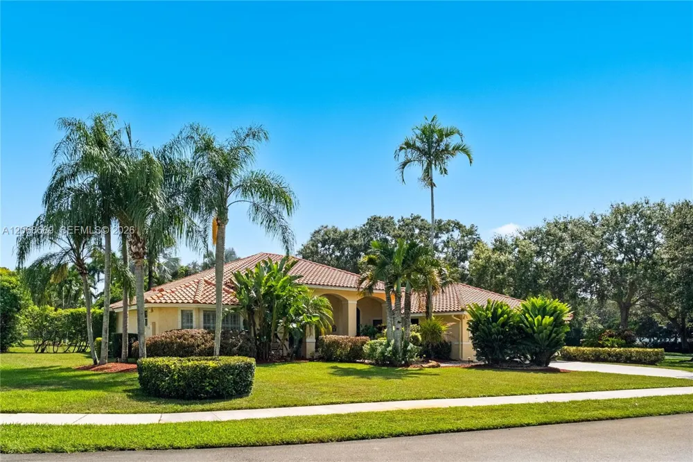 10660 SW 44th Ct Davie, FL 33328
