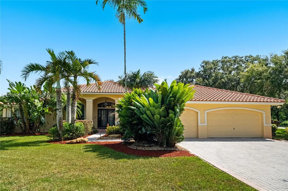 10660 SW 44th Ct Davie, FL 33328
