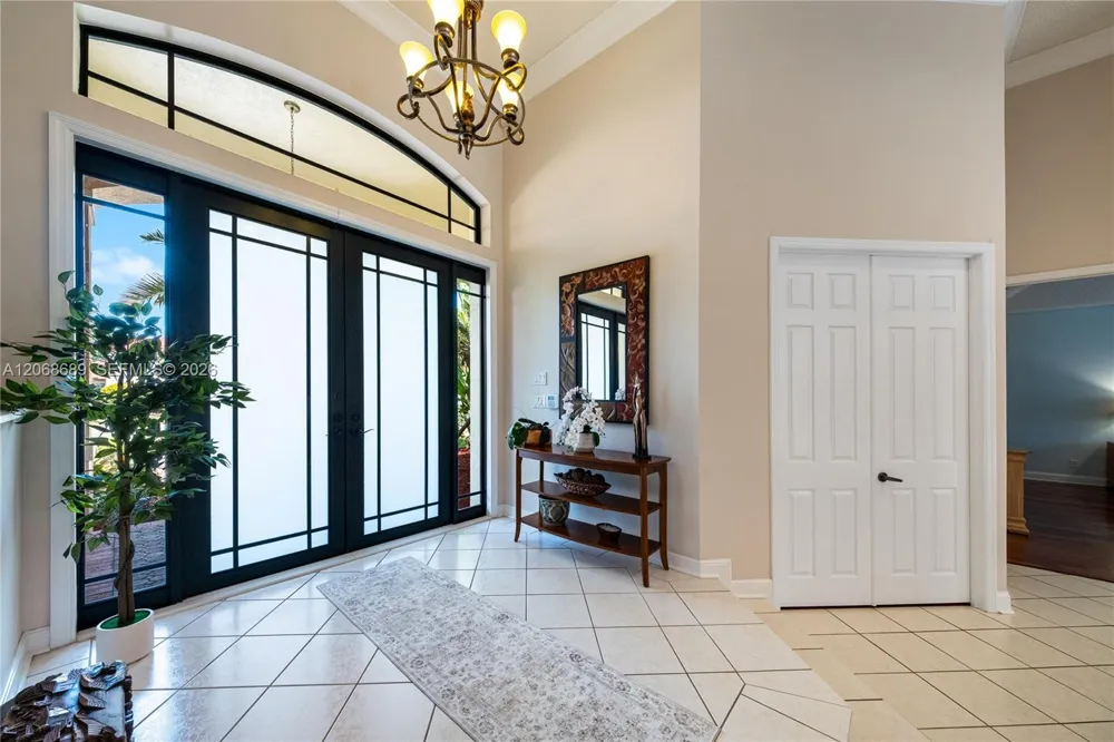 10660 SW 44th Ct Davie, FL 33328