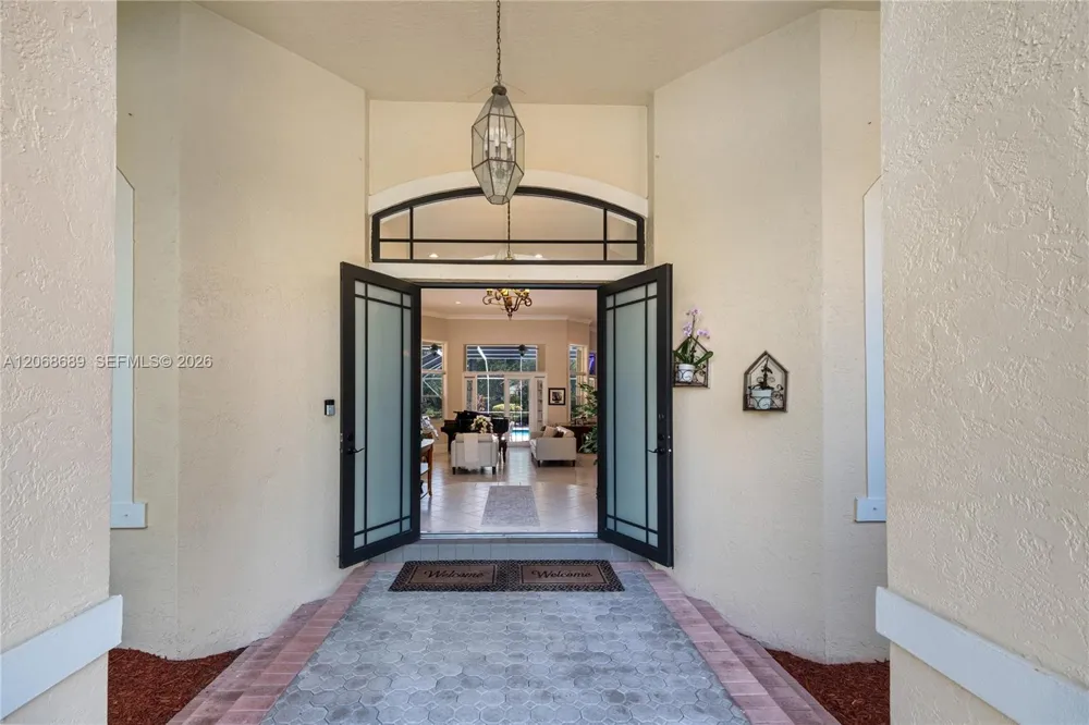 10660 SW 44th Ct Davie, FL 33328