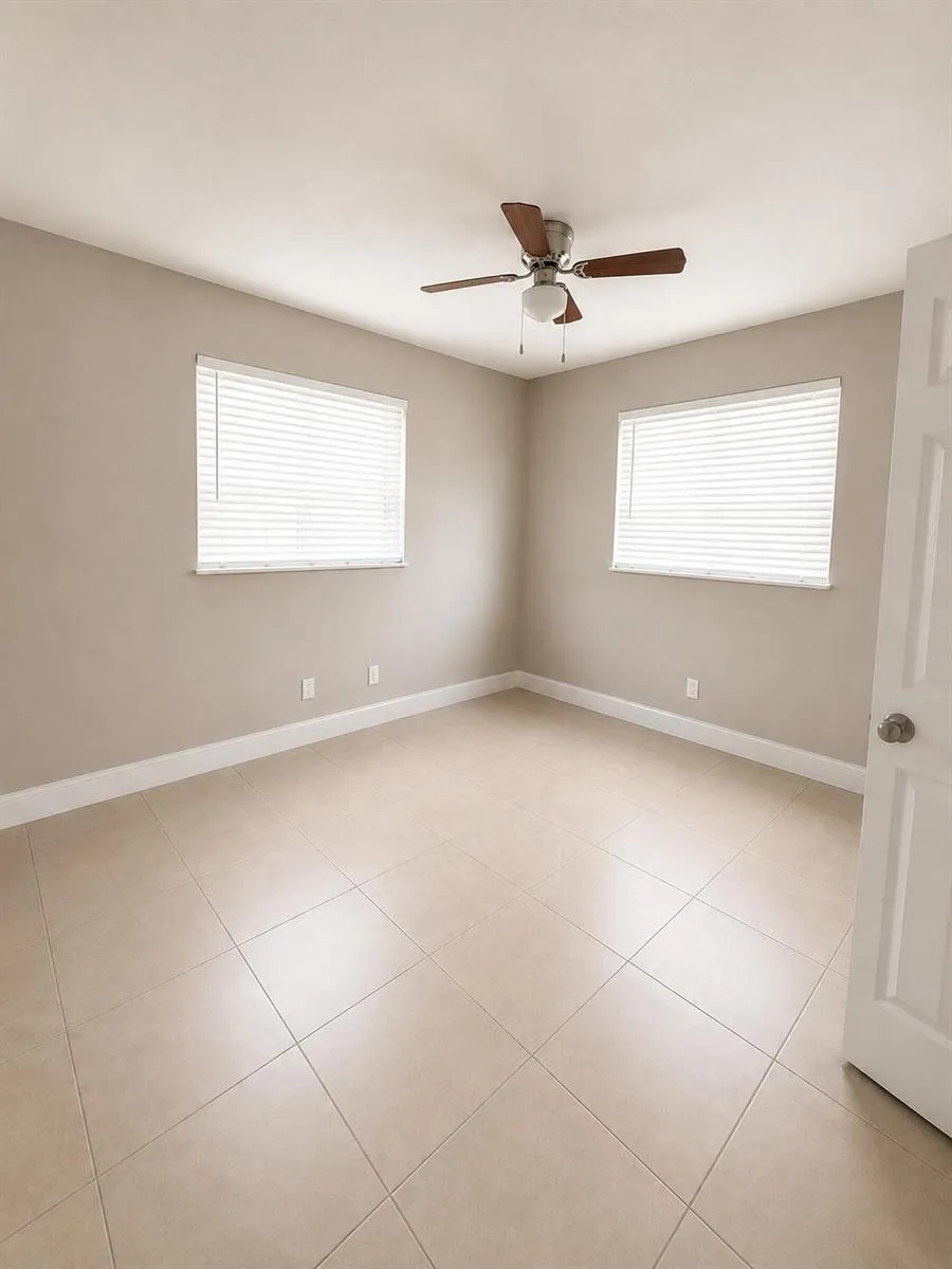 7920 SW 7TH PLACE North Lauderdale, FL 33068