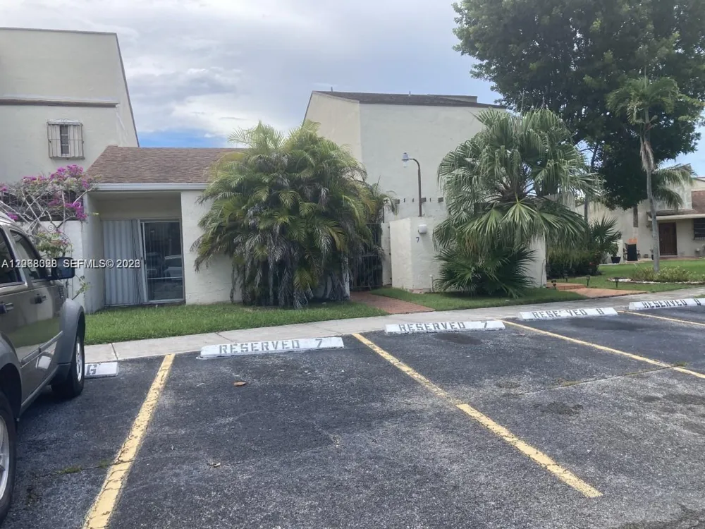 Address Not Shown Miami, FL 33172