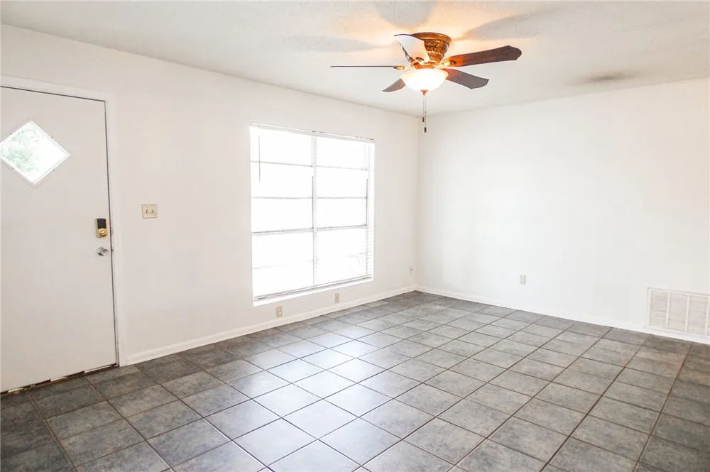 1604 Cadillac Three Rivers, TX 78071