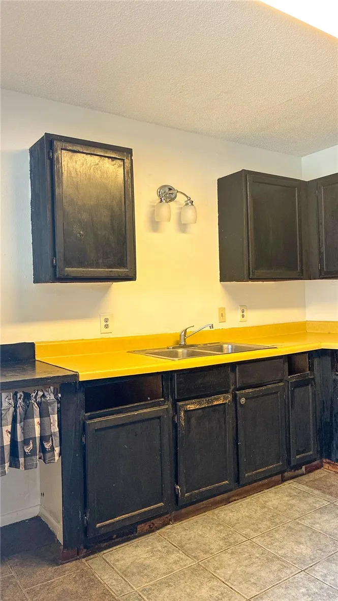 1604 Cadillac Three Rivers, TX 78071