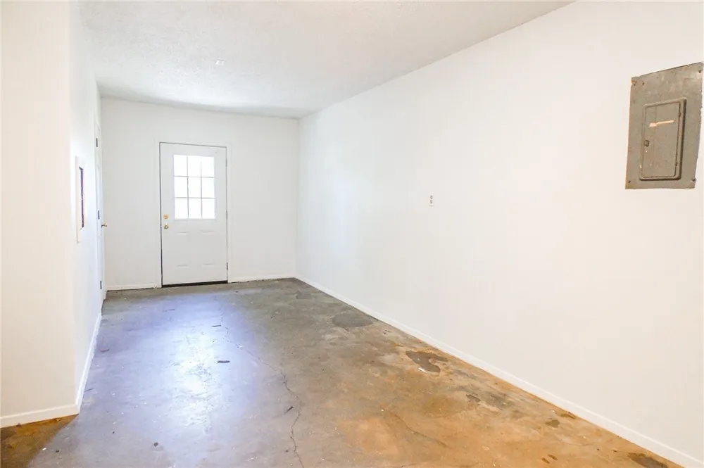 1604 Cadillac Three Rivers, TX 78071