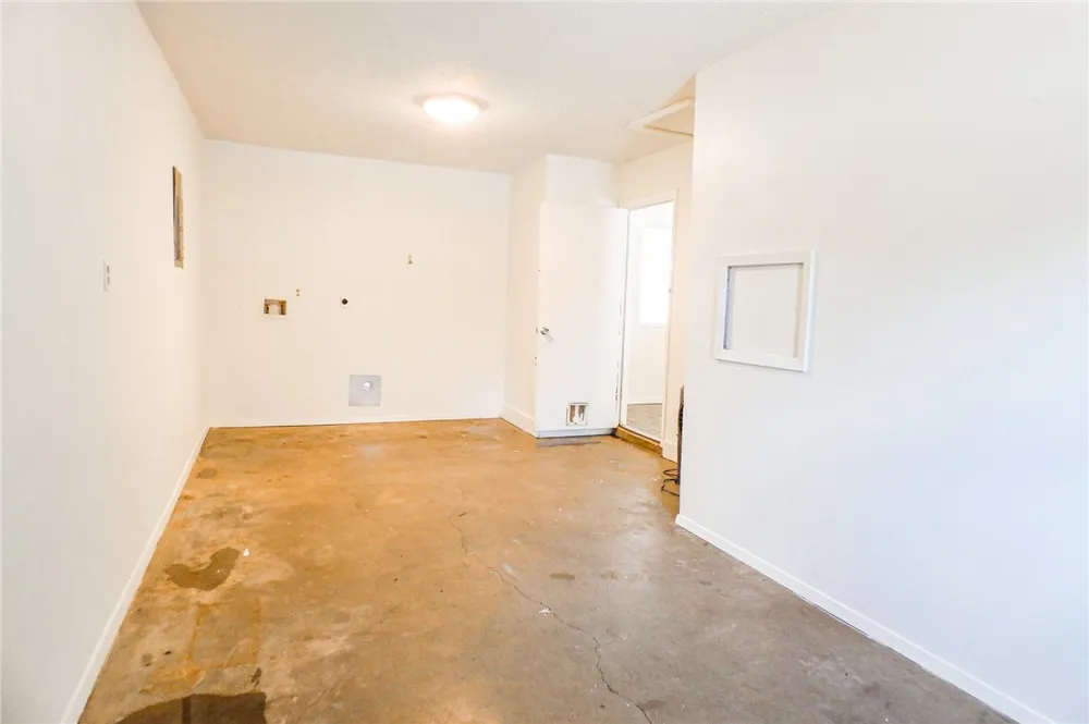 1604 Cadillac Three Rivers, TX 78071