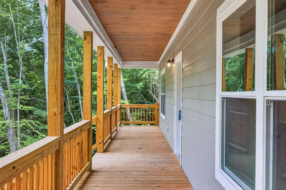 4546 Lee Pike Soddy Daisy, TN 37379