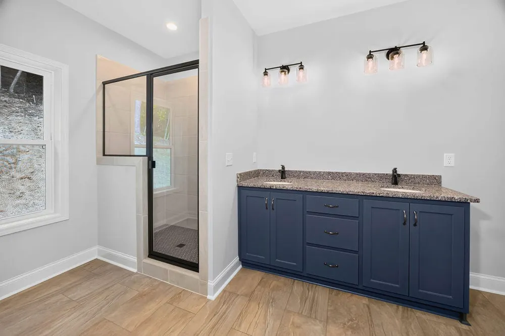 4546 Lee Pike Soddy Daisy, TN 37379