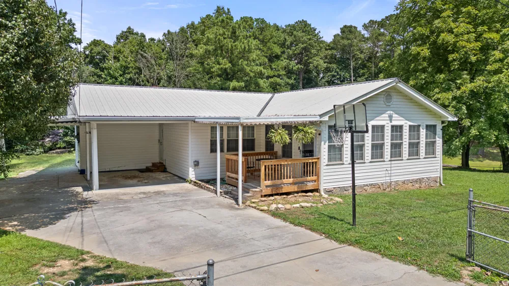 4317 Bass Mchan Drive NE Dalton, GA 30721