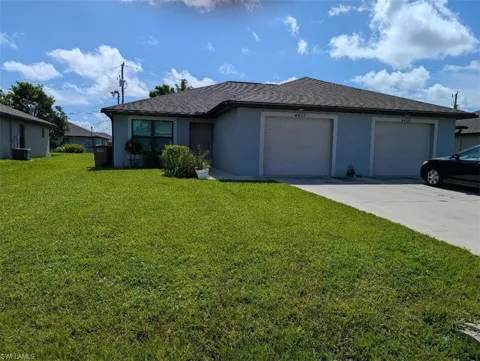 4409 SW 8th Court