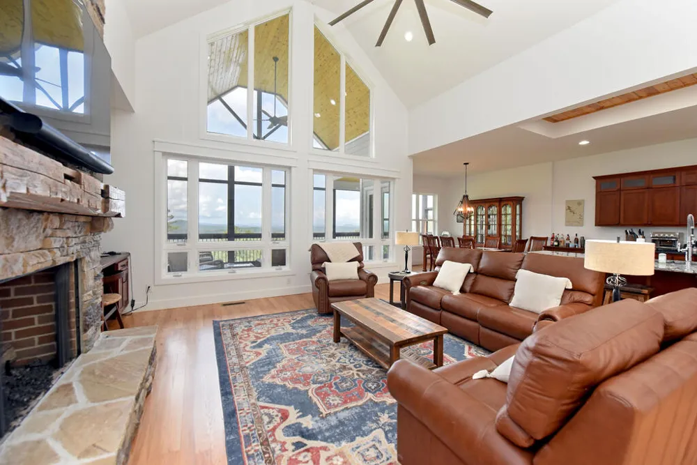 732 Ridge Pointe Way Blairsville, GA 30512