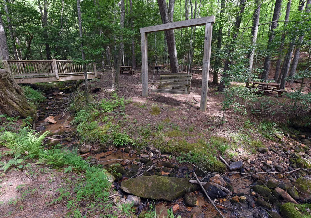 732 Ridge Pointe Way Blairsville, GA 30512