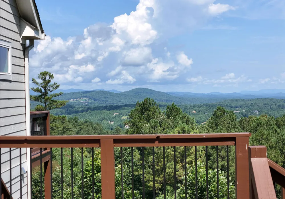 732 Ridge Pointe Way Blairsville, GA 30512