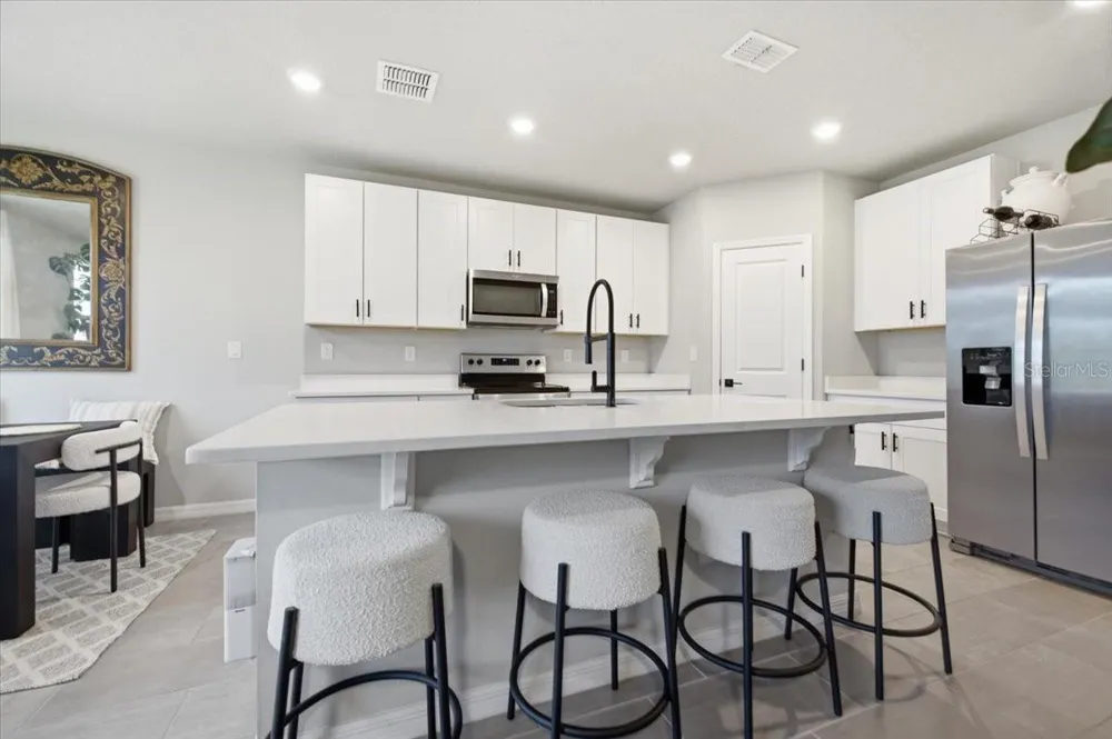 10119 DAYBREAK GLEN Parrish, FL 34219