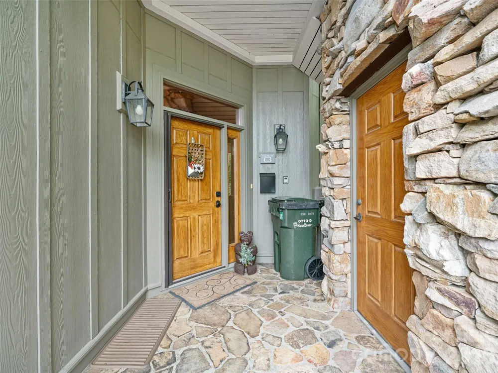 81 Stoney Falls Loop #C3 Burnsville, NC 28714