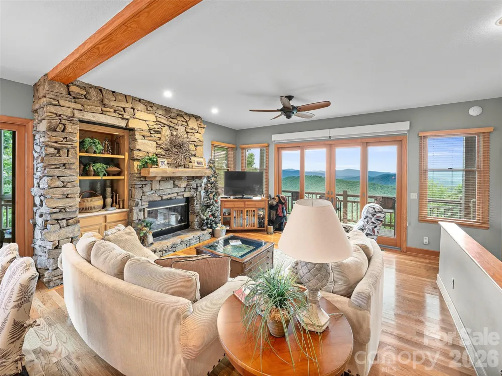 81 Stoney Falls Loop #C3 Burnsville, NC 28714