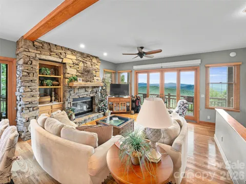 81 Stoney Falls Loop #C3