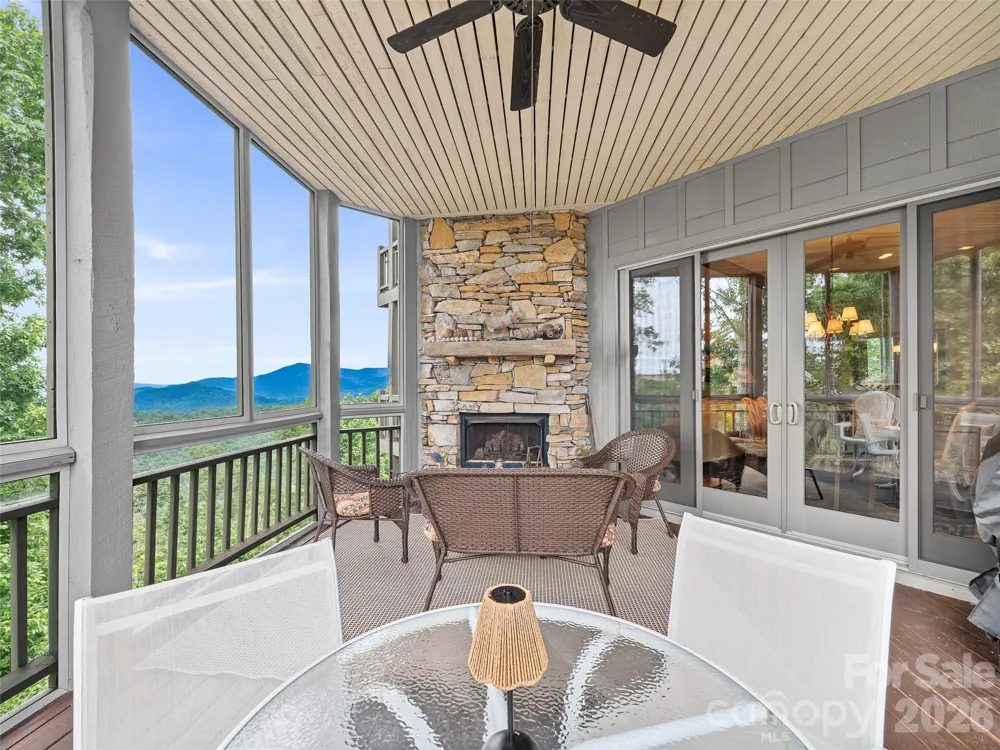 81 Stoney Falls Loop #C3 Burnsville, NC 28714