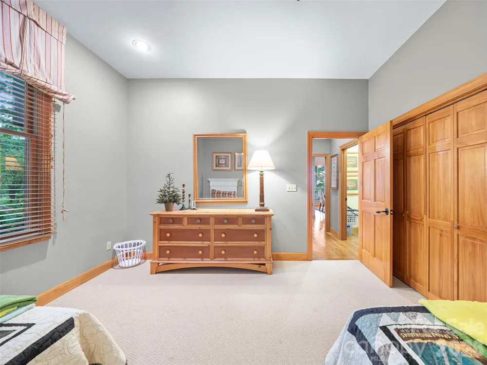 81 Stoney Falls Loop #C3 Burnsville, NC 28714