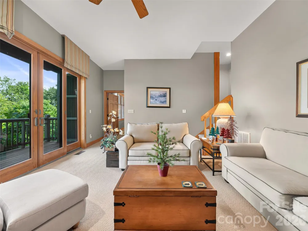81 Stoney Falls Loop #C3 Burnsville, NC 28714