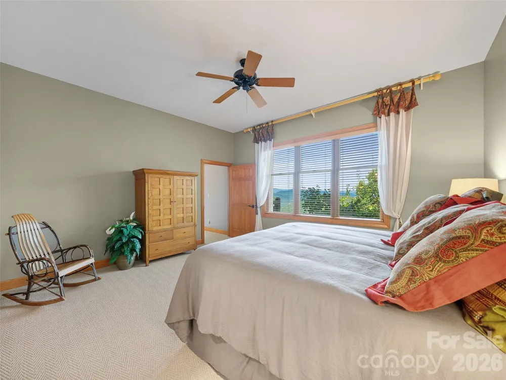 81 Stoney Falls Loop #C3 Burnsville, NC 28714