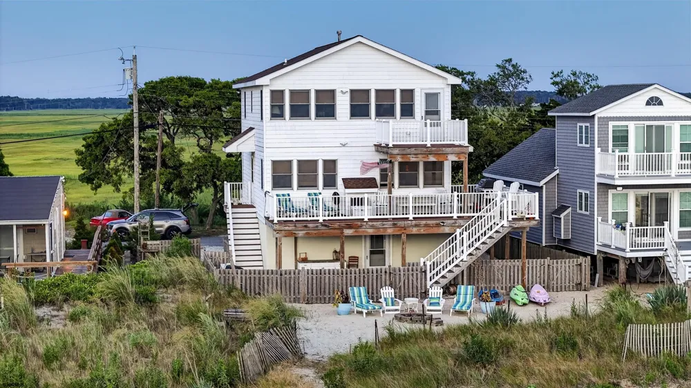175 N Beach Ave Cape May Court House, NJ 08210