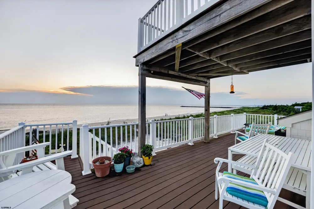 175 N Beach Ave Cape May Court House, NJ 08210