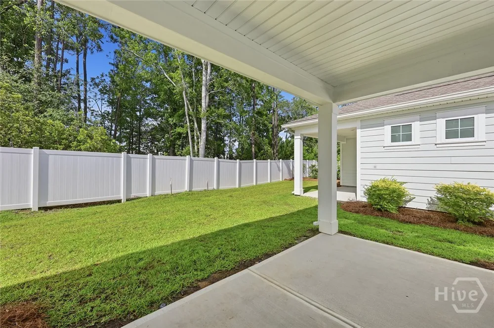 152 Holloway Hill Pooler, GA 31322
