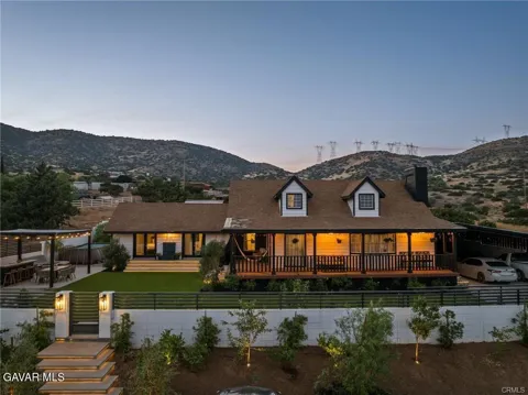 1617 Twin Butte