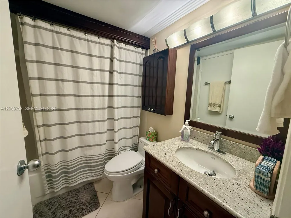 770 Claughton Island Dr #1101 Miami, FL 33131