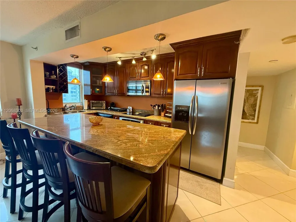 770 Claughton Island Dr #1101 Miami, FL 33131