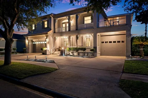 92 LAGARE STREET