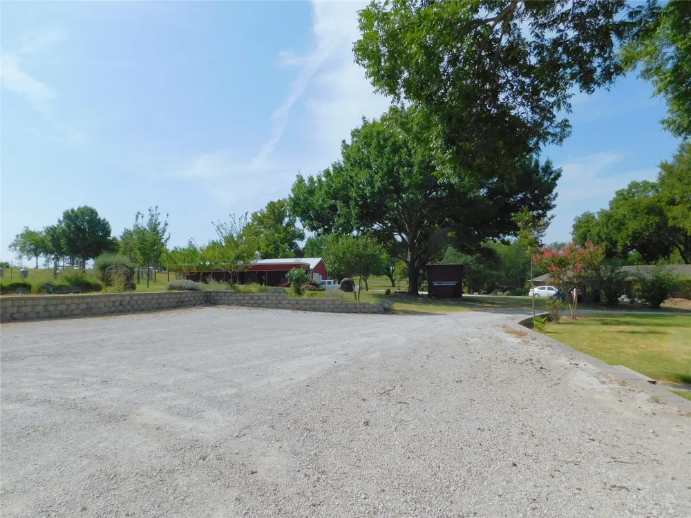 897 John George Lane Sanger, TX 76266